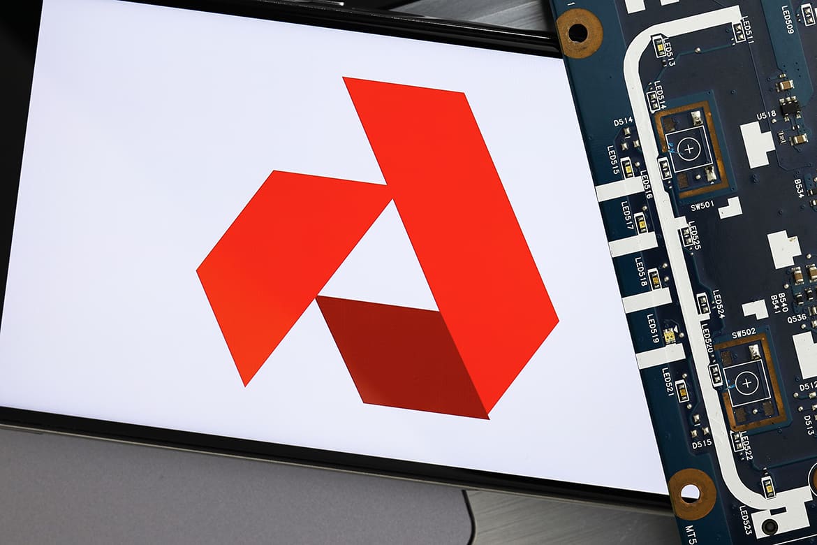 Akash Network (AKT): A Decentralized Cloud for DeFi