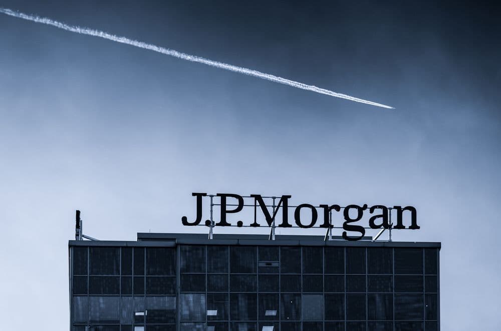 Why JPMorgan Will Offer Bitcoin Trading But Not Custody in 2025