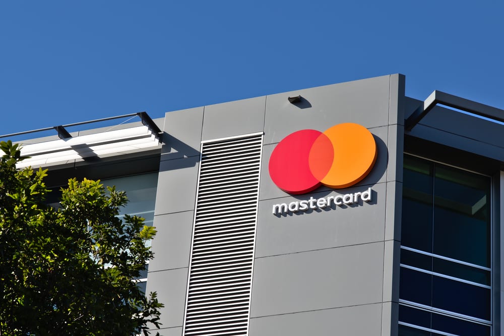 Mastercard Stock: Q3 Revenue Jumps 17% as Cross-Border Spending Accelerates