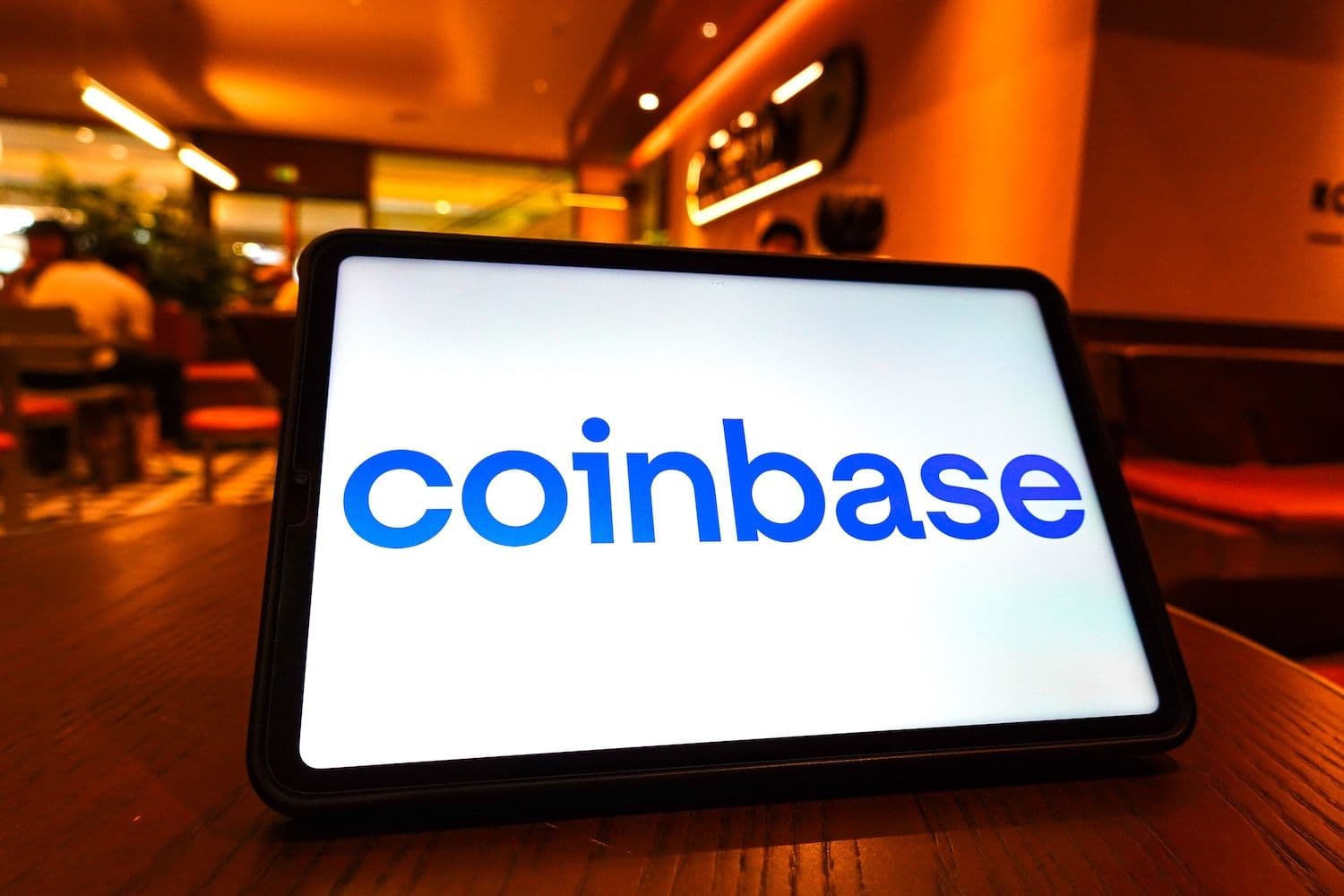 Coinbase Buys Vector to Boost Solana Trading Infrastructure as TNSR Token Surges Ahead of Integration Shift