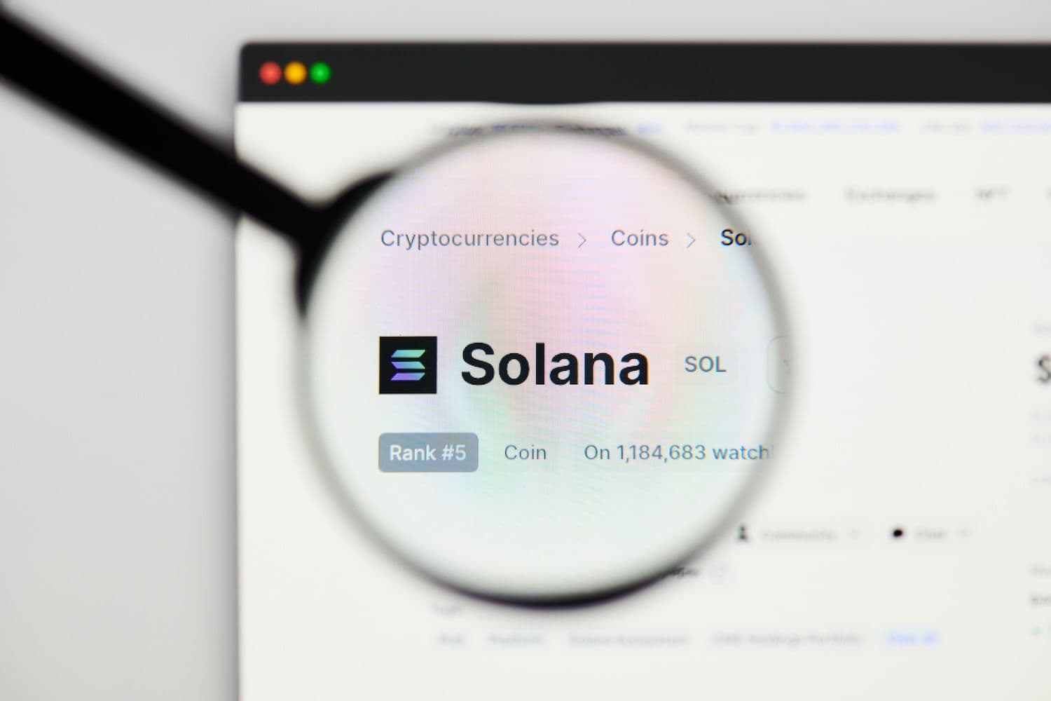 Solana Recovery Stalls Near 0 As Bulls Face Key Resistance Level