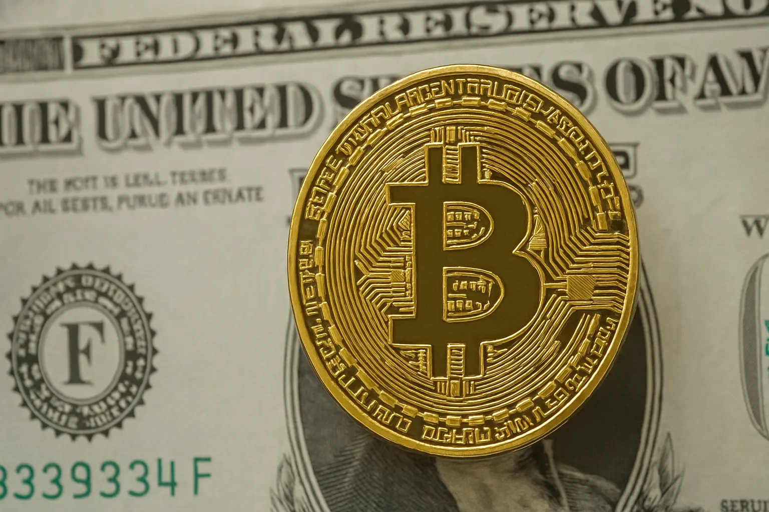 Bitcoin Is Moving Into Household Savings, Says Fidelity CEO