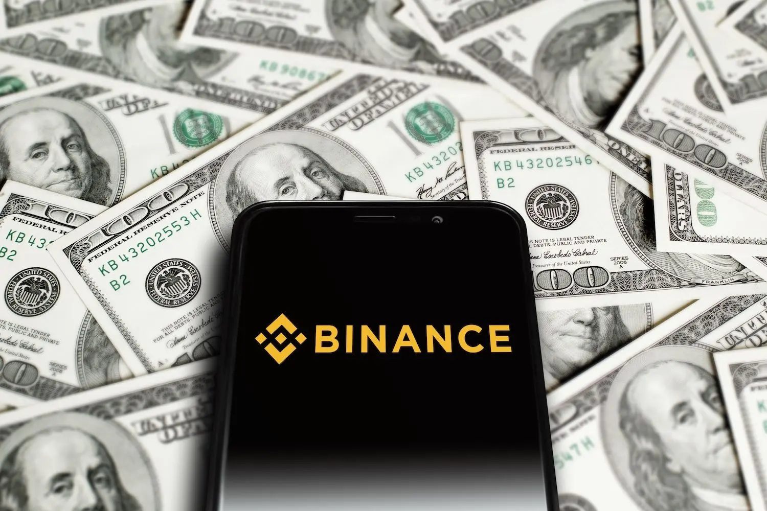 Binance Suspends Employee Over Alleged Insider Trading Scheme Binance Suspends Employee Over Alleged Insider Trading Scheme