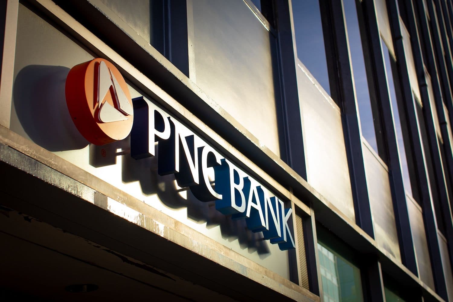 First Major US Bank Offers Direct Bitcoin Trading With Key Limitation