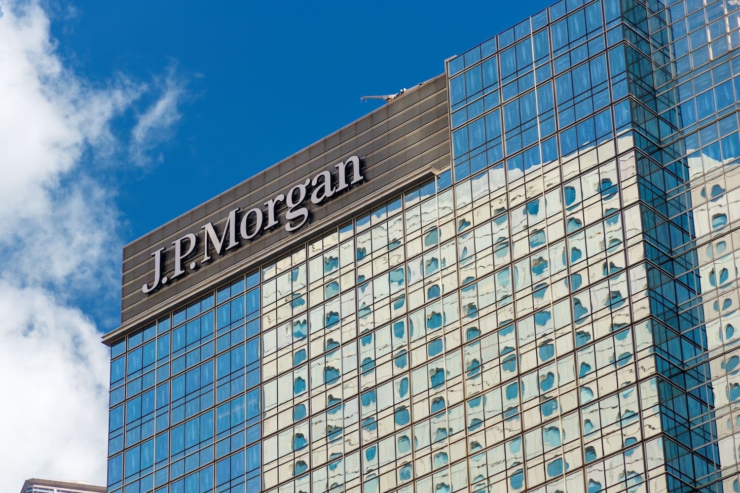 JPMorgan Launches 0M Tokenized Money Fund on Ethereum
