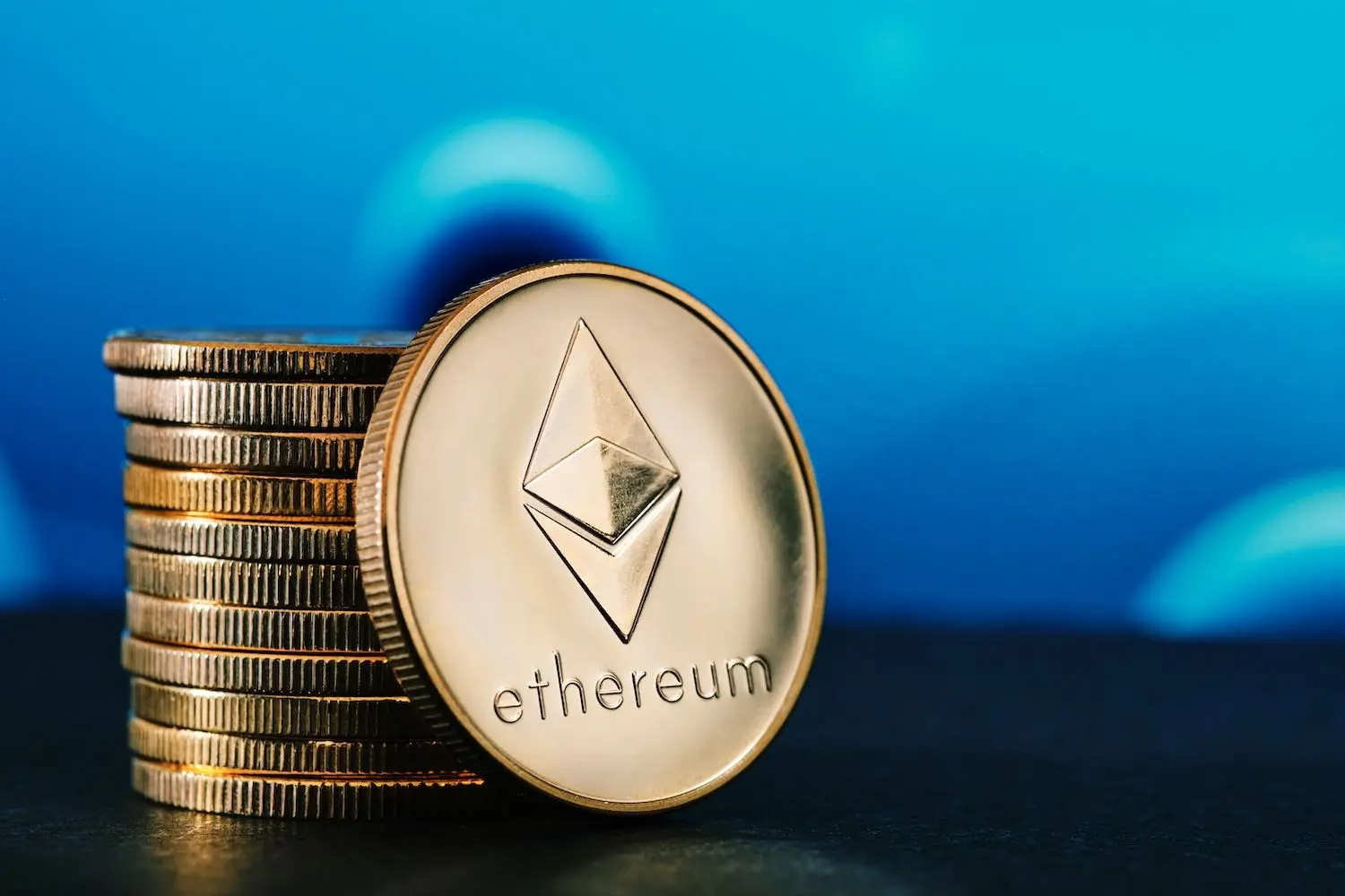 Technical Indicators Signal Neutral Momentum While Ethereum Consolidates Below ,000 Mark