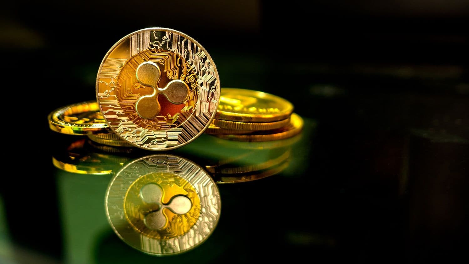 XRP ETFs Outperform Bitcoin, Ethereum, and Solana Products With 25-Day Winning Streak