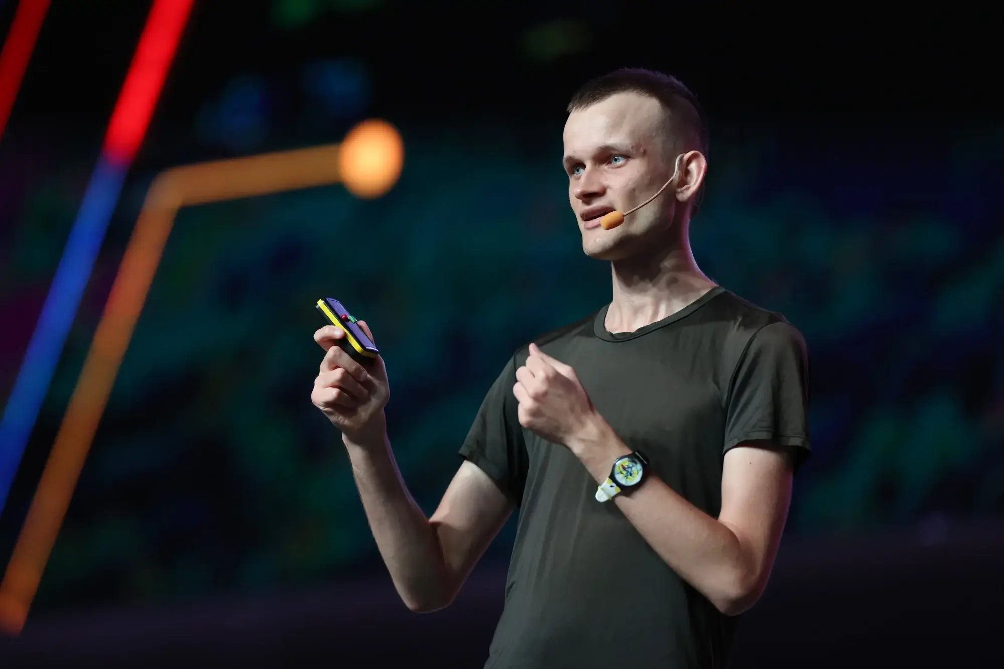 Ethereum Chooses Decentralization Over VC Trends, Says Vitalik Buterin Ethereum Chooses Decentralization Over VC Trends, Says Vitalik Buterin