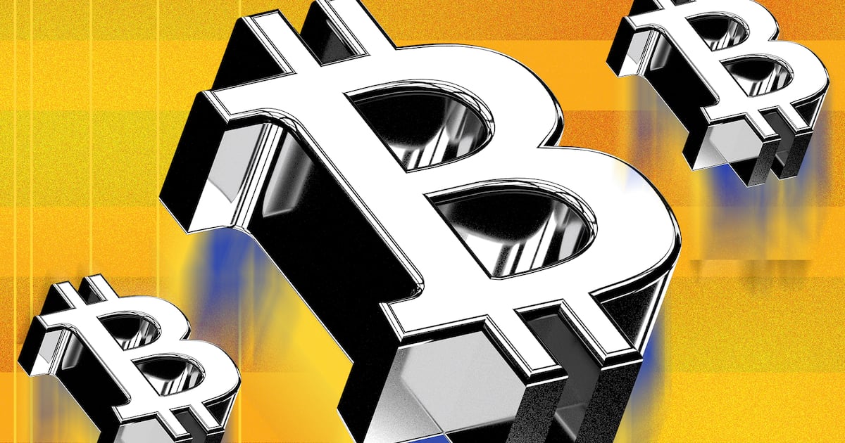 Bitcoin price surges to ,500. Here’s what experts say will drive the price even higher Bitcoin price surges to ,500. Here’s what experts say will drive the price even higher