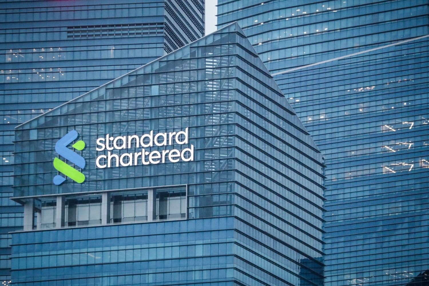 Standard Chartered: Regional Banks Most Vulnerable To Stablecoin Disruption
