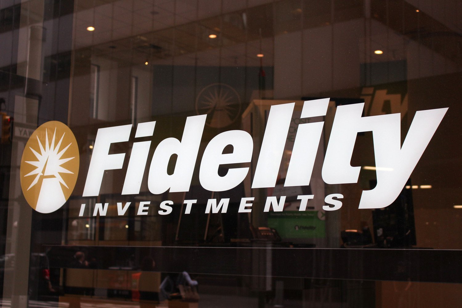 Trillion-Dollar Asset Manager Fidelity Launches its Own Stablecoin