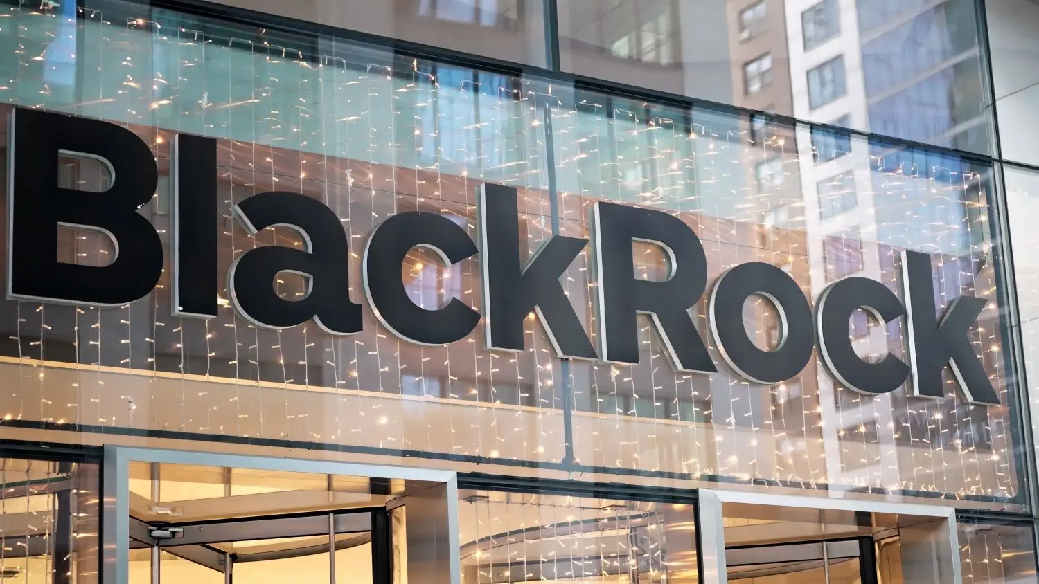BlackRock Moves $100M In Crypto to Coinbase, Fueling Market Jitters
