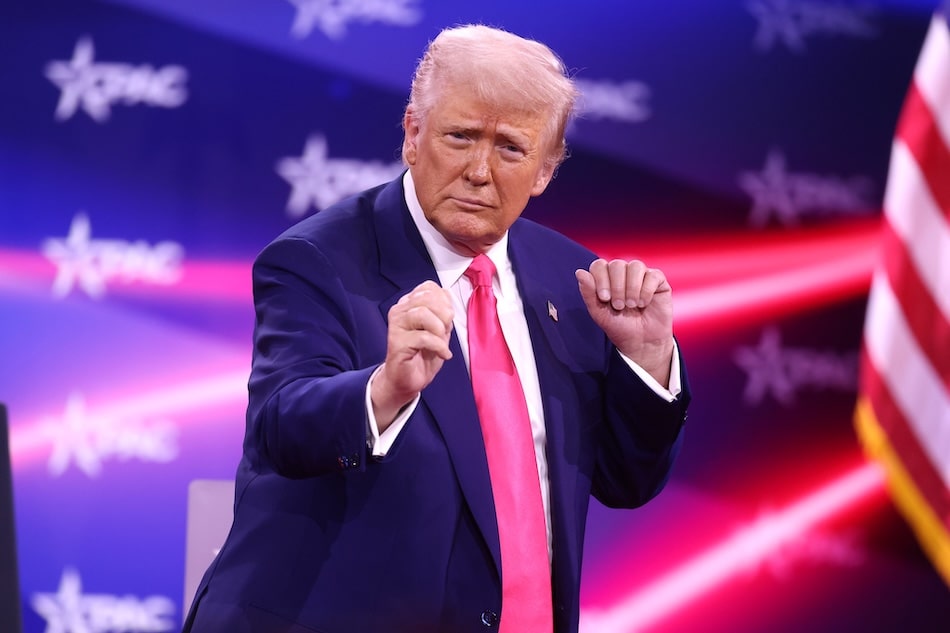 Trump Weighs Iran Ground Invasion as Deadline Looms