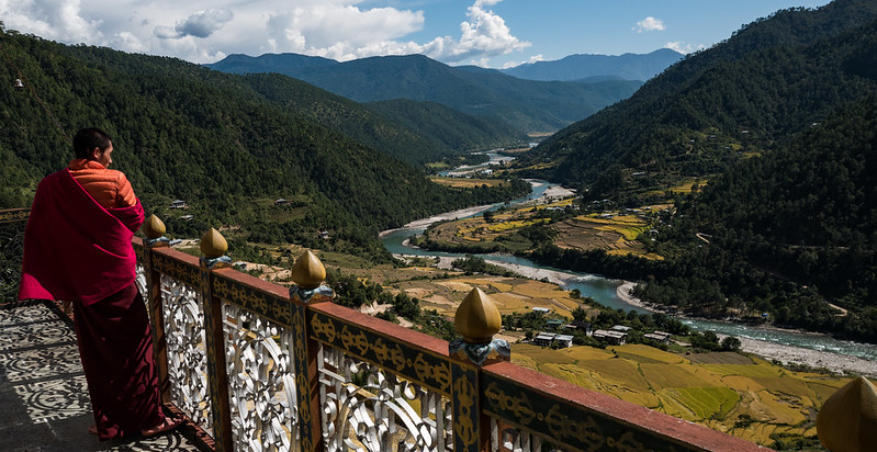 Arkham: Bhutan Moves $25M Bitcoin, Weekly Outflows Top 1,000 BTC