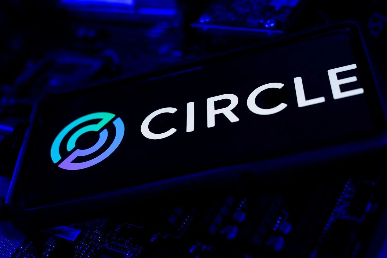 $285M Drift Exploit Exposes Circle Inaction, ZachXBT Says