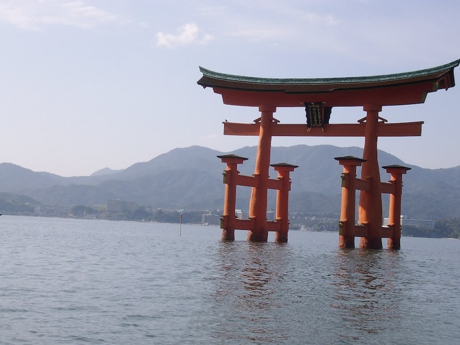 Japan Classifies Crypto as Financial Instruments