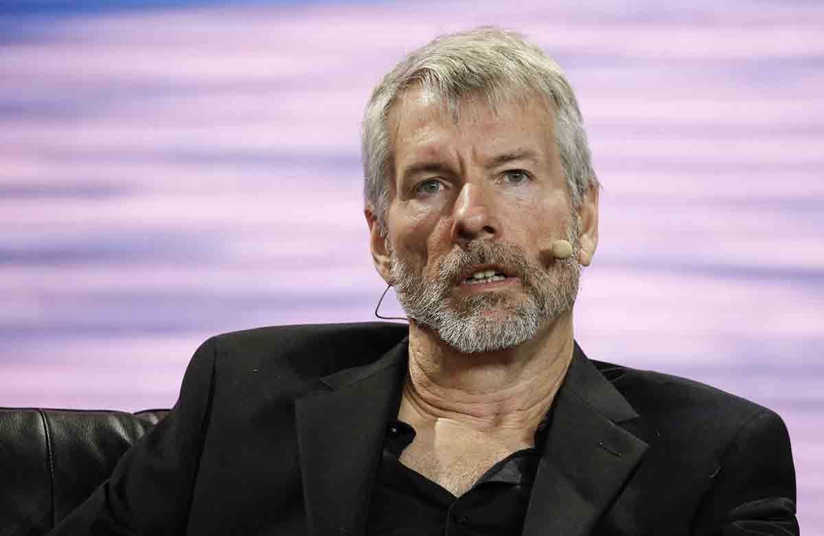 Saylor Teases 'Think Even Bigger' BTC Buy Days After B Strategy Purchase