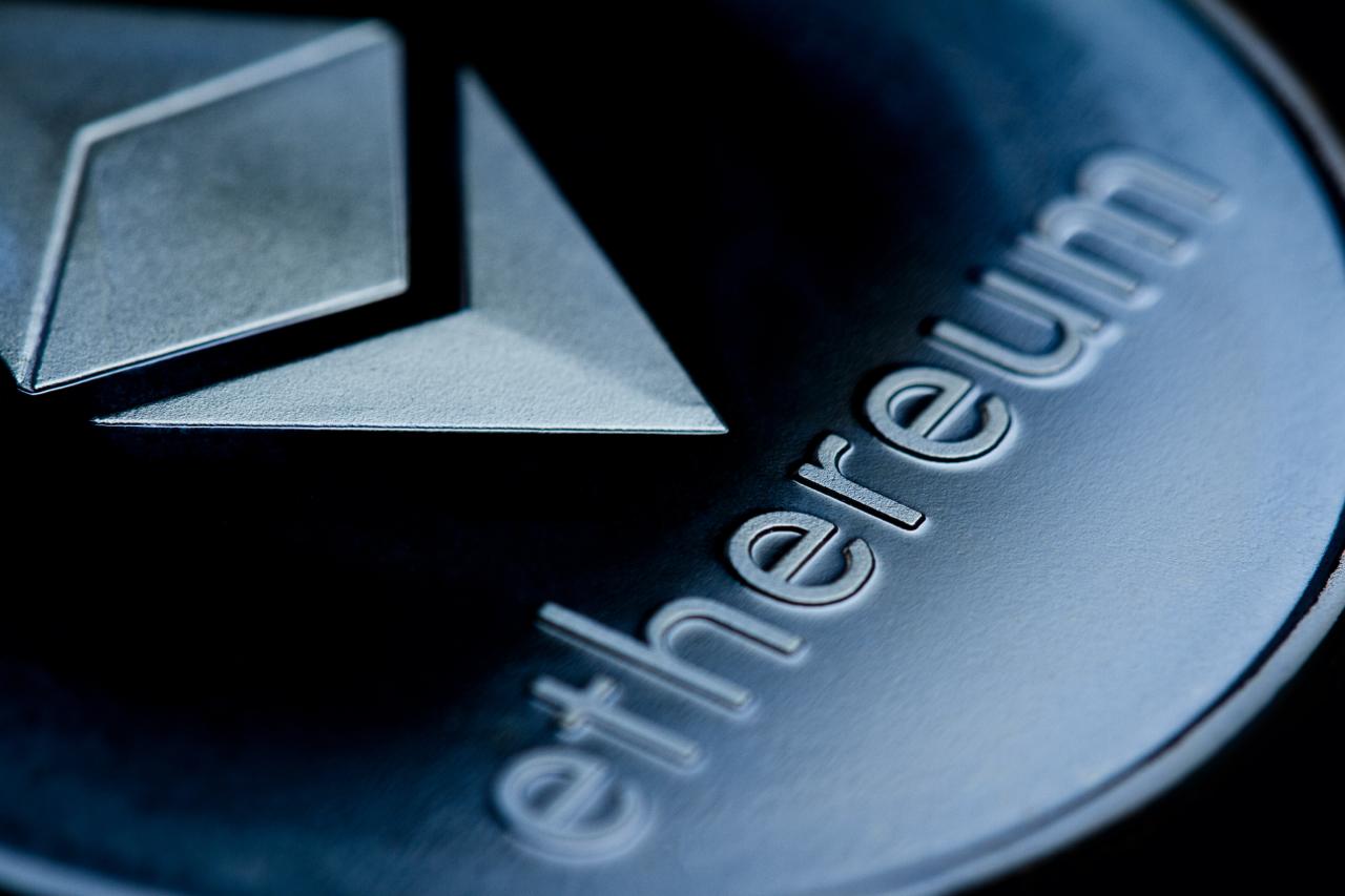 Ethereum Is $10 Below Its Realized Price: Whales Are Buying the Gap