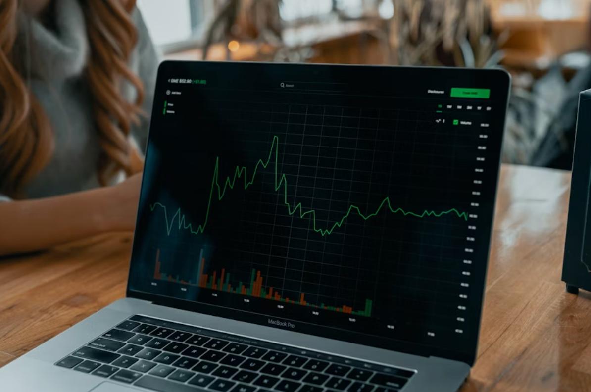 Crypto Futures Volume Hits an 18-month Low at $5T, but the Rate of Decline is Slowing