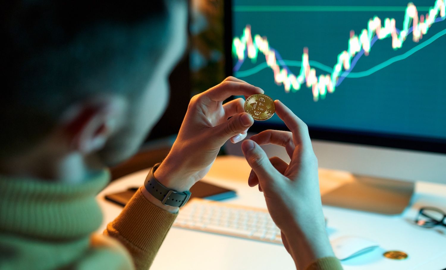 Is Wall Street Quietly Choosing AI Over Bitcoin? Is Wall Street Quietly Choosing AI Over Bitcoin?